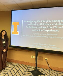 Zeynep Sinan Presenting at AAAL
