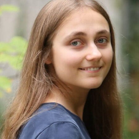Anna S Spotlight